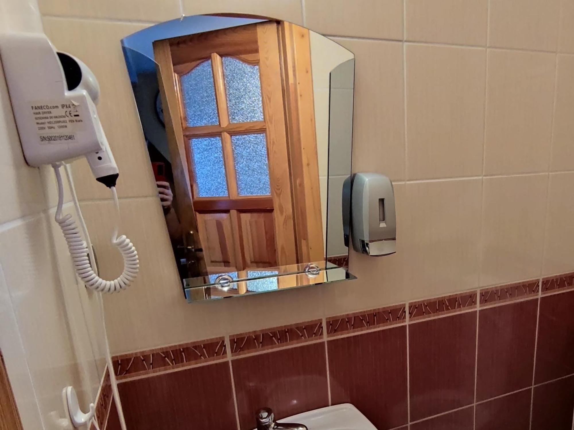 Pokoje I Apartamenty Regionalny Styl Ul Bachledy 41 Закопане Стая снимка